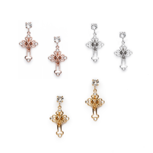 BE06 BE06 迷你十字架香薰耳環